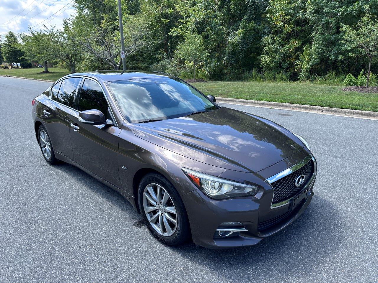 2016 Infinity Q50